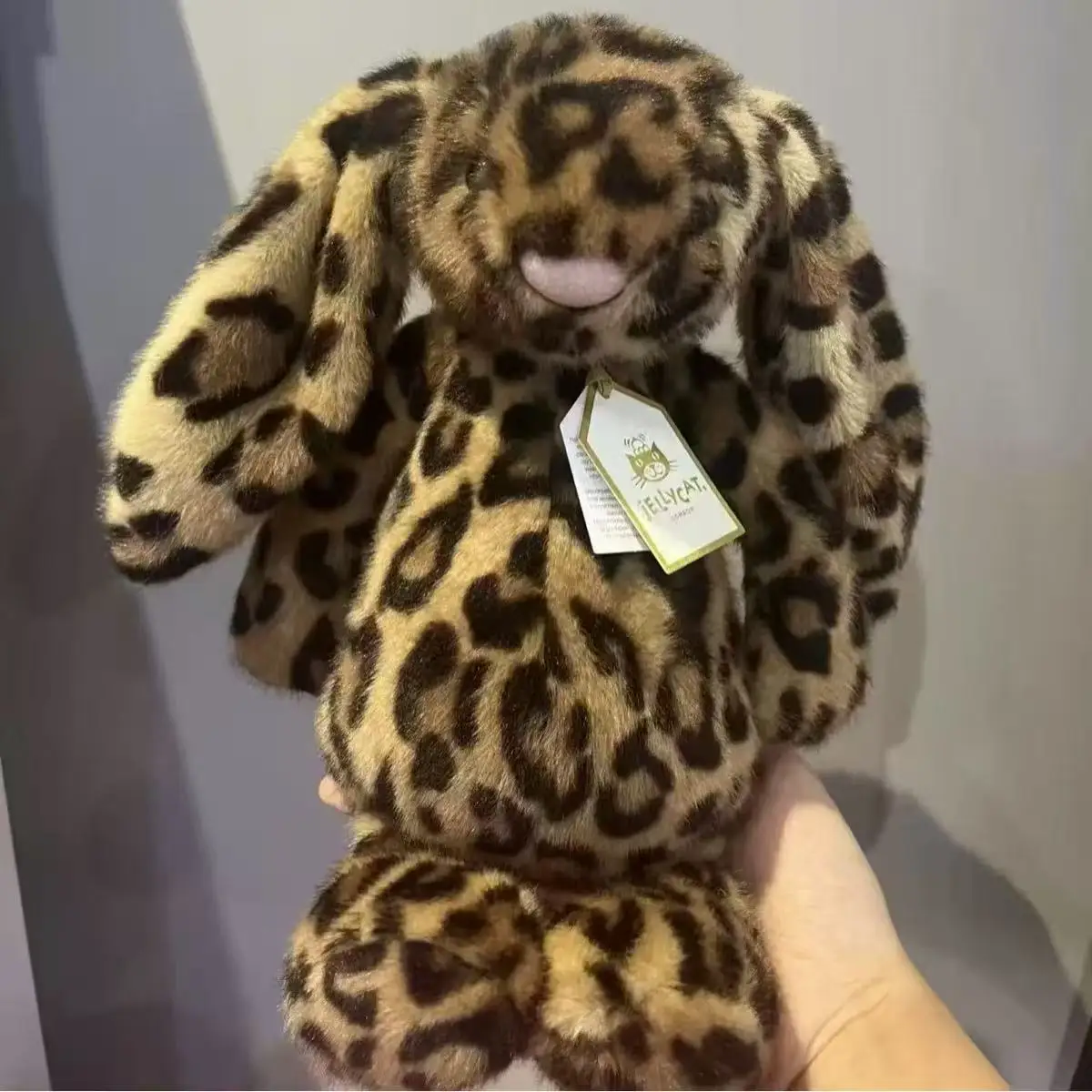 Hit Jc Floral Bunny, Leopard Bunny, Barcelona Bear, Cake Bunny, Bouquet, Essential for Birthday Gifts