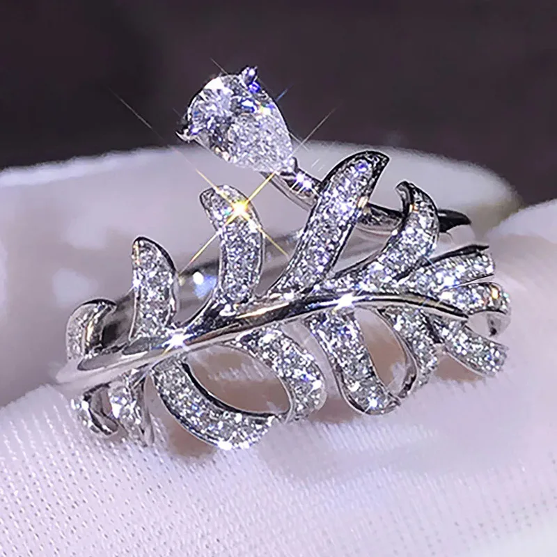 Fashion 925 Sterling Silver Leaf Shaped Women Rings Luxury Waterdrop Zirconia Temperament Lady Accessories Wedding Party Jewelry
