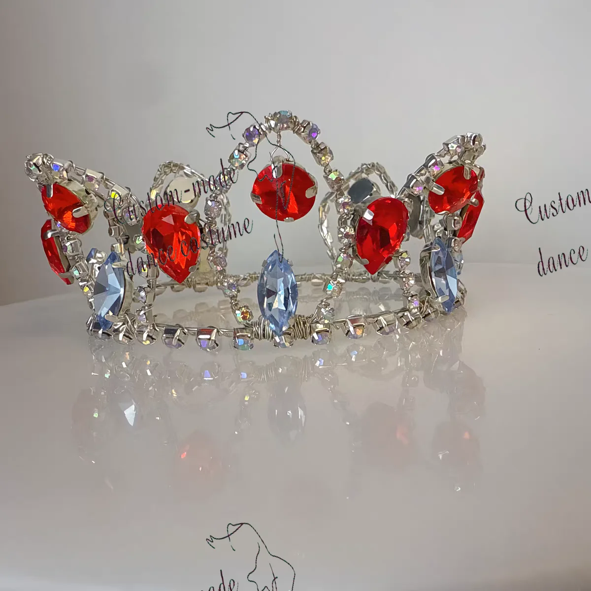 Coiffe de ballet : couronne de radis cerise, mini couronne Bluebird, polyvalente et universelle, fabriquée à la main personnalisable avec des options de couleurs