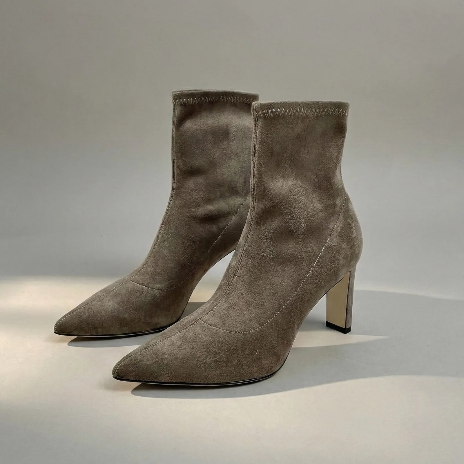 

New women's short boots, designer style, made of cashmere fabric, sheepskin pad, leather sole, handmade elegant and high-end