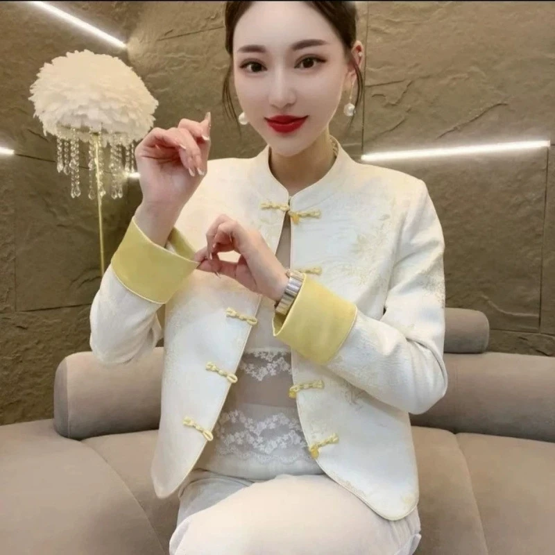 เสื้อเชิ้ตแขนยาวสไตล์จีนปี 2025 สำหรับผู้หญิง ลายดอกไม้พิมพ์ลายแจ็คการ์ด เสื้อทรงหลวมแฟชั่นระดับไฮเอนด์ แจ็คเก็ตทรงกี่เพ้า