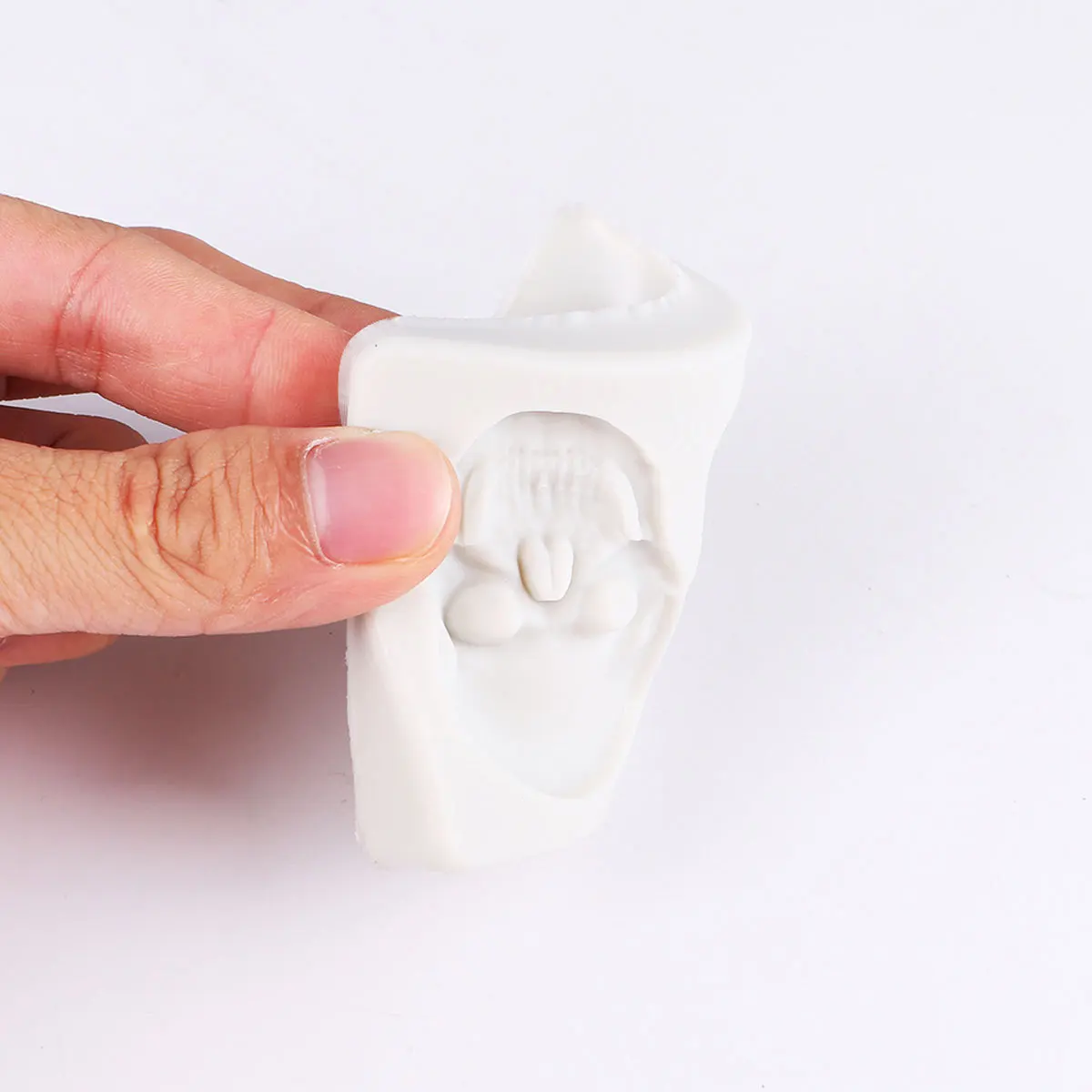 

2Pcs Halloween Skull Silicone Cake Mold Fondant Baking Mould DIY Candy Chocolate Jelly Ice Biscuit Mold Skull Baking Mould