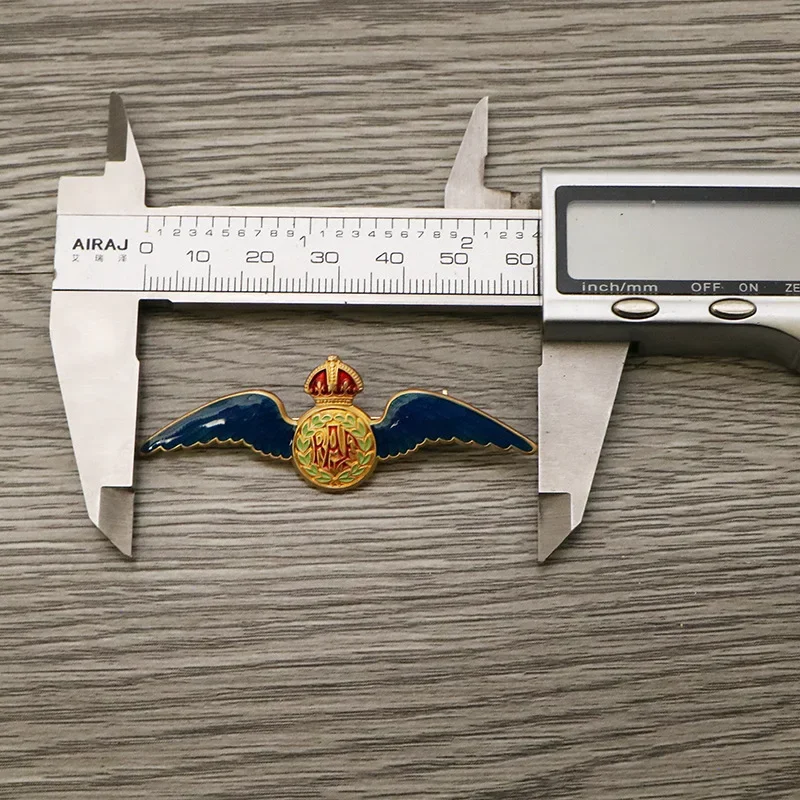 Hight Quality United Kingdom Badges UK British Empire RAF Royal Air Force Pilot Medals Souvenir Gifts
