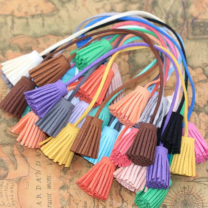 2Pcs Double Leather Tassel Leather Strip Cord with Tassel Fringe Suede Tassel Key Chains Pendant for DIY Craft Jewelry Accessory