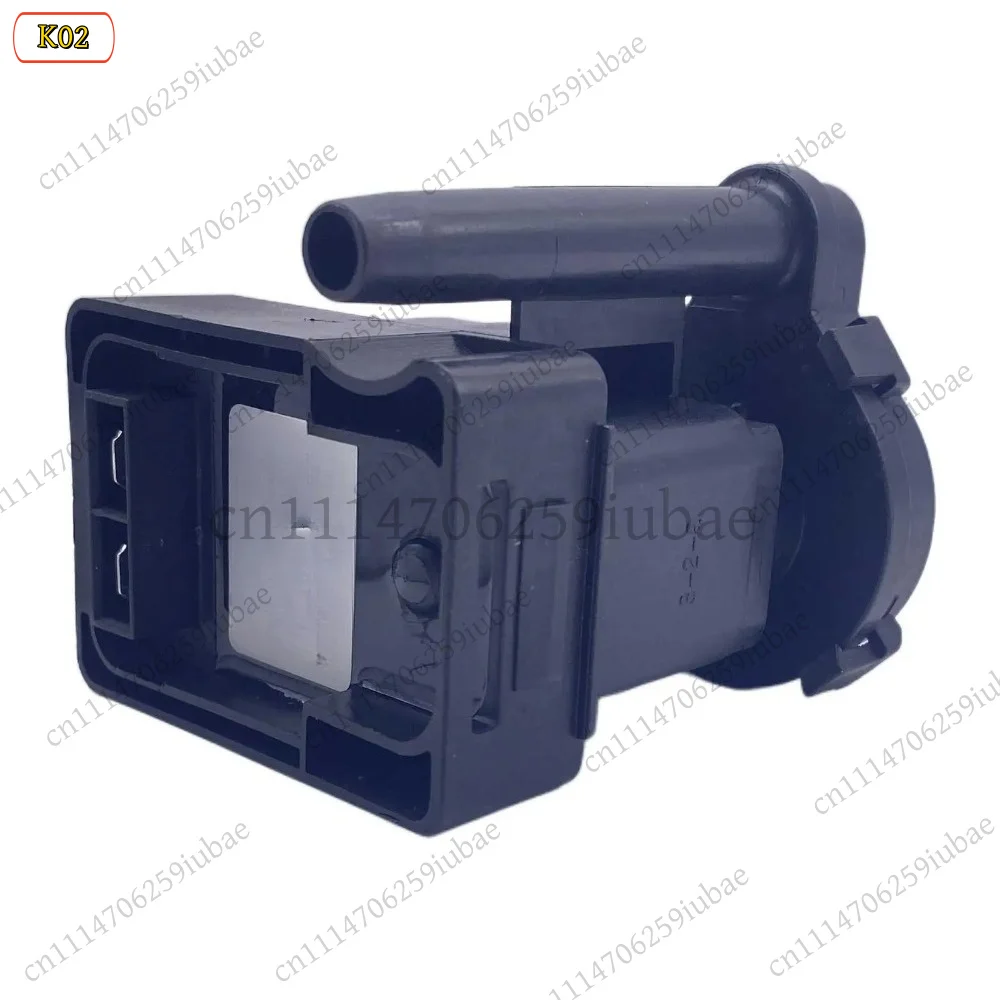 Drain Pump Motor B13-6B 220-240V 50Hz for Electrolux Dryer EDH903BEWN EDH1011JB EDP2074PDW, Replacement Parts