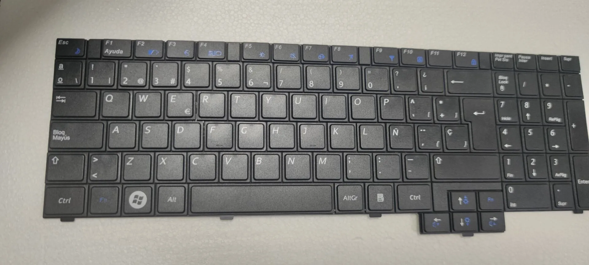 Klawiatura hiszpańska dla Samsung NP R620 R618 R525 R528 R530 R540 P580