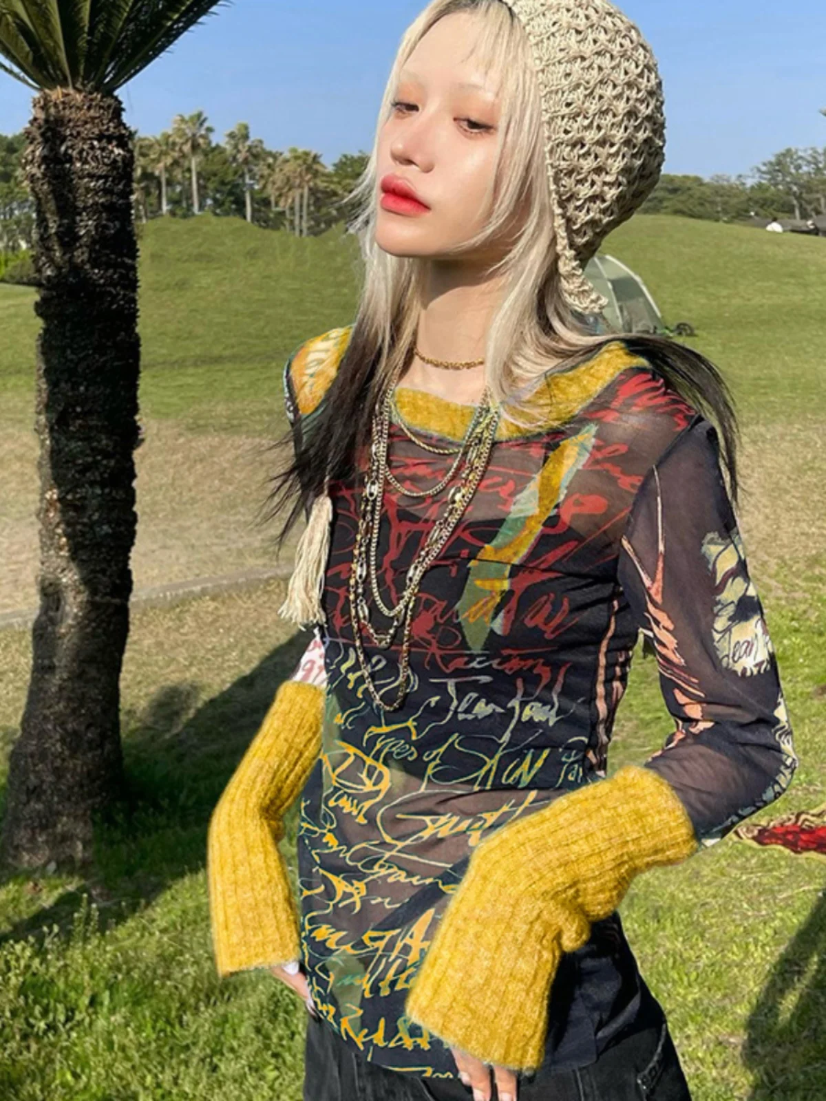 エレガントなメッシュプリントカジュアルトップスリムフィットポリエステル長袖Tシャツラウンドネック夏のファッショントレンドガールスタイルQ22TP540