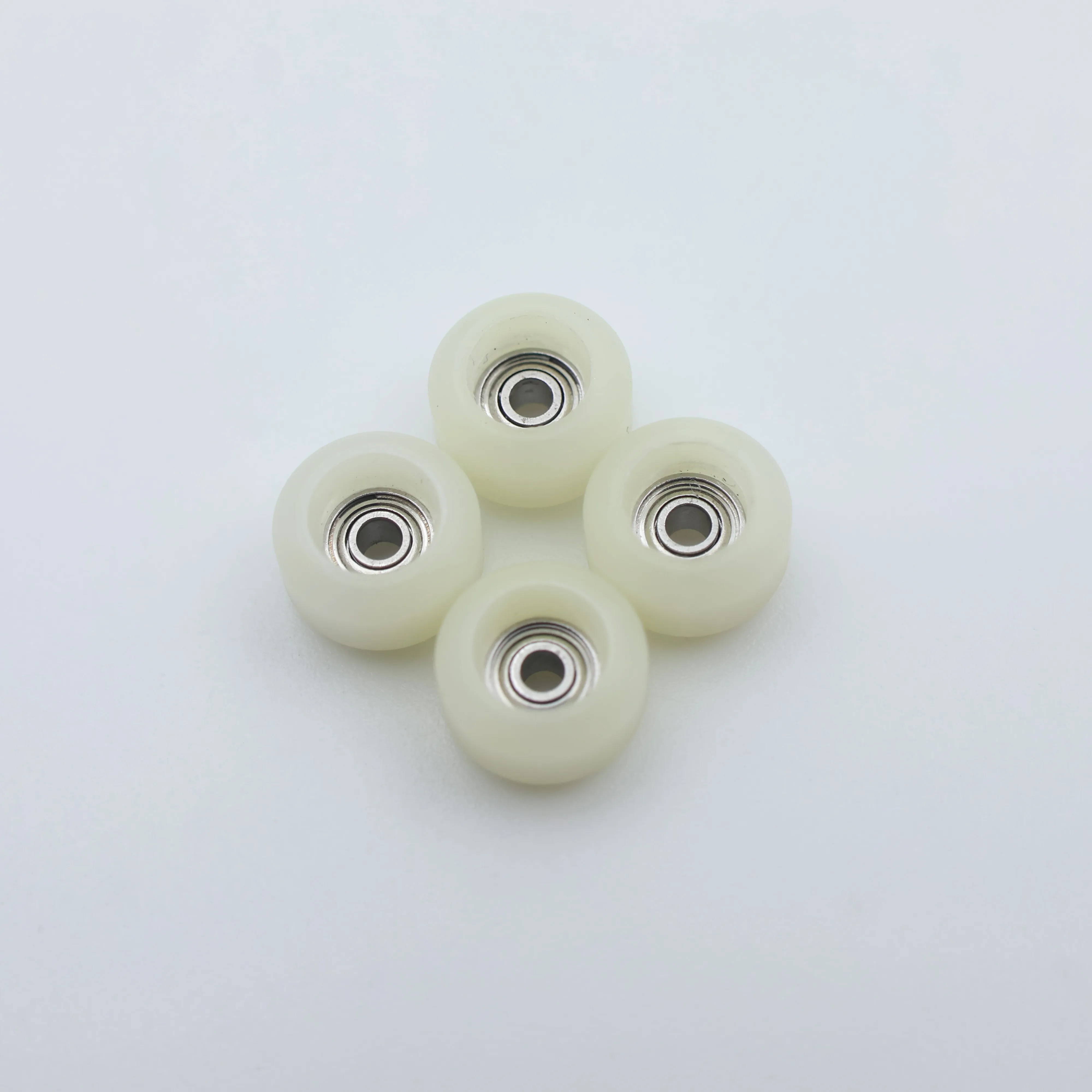 65D Urethane Fingerboard Wheels Mini Pro Shape with ABEC 7 Bearing