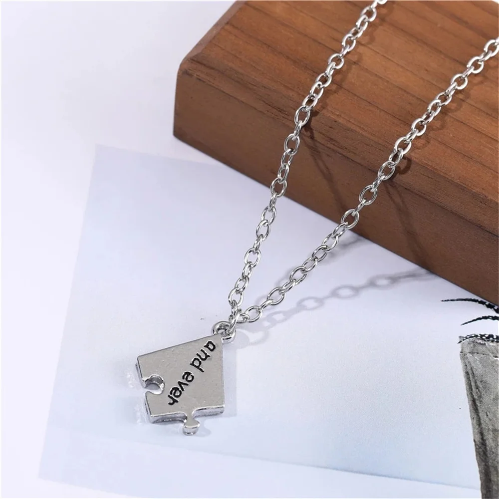 4Pcs/Set Best Friend Forever and Ever Necklace For Women Men Alloy Metal Creative BFF Pendant Necklace Jewelry Accessories Gift