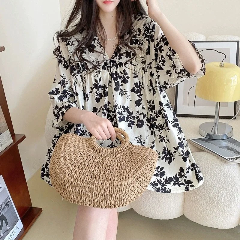 Babydoll Age-Defying Tops Summer Ruffles Shirts and Blouses Loose Printing Cute Sweet Korean French V-neck Blouse Short Sleeve