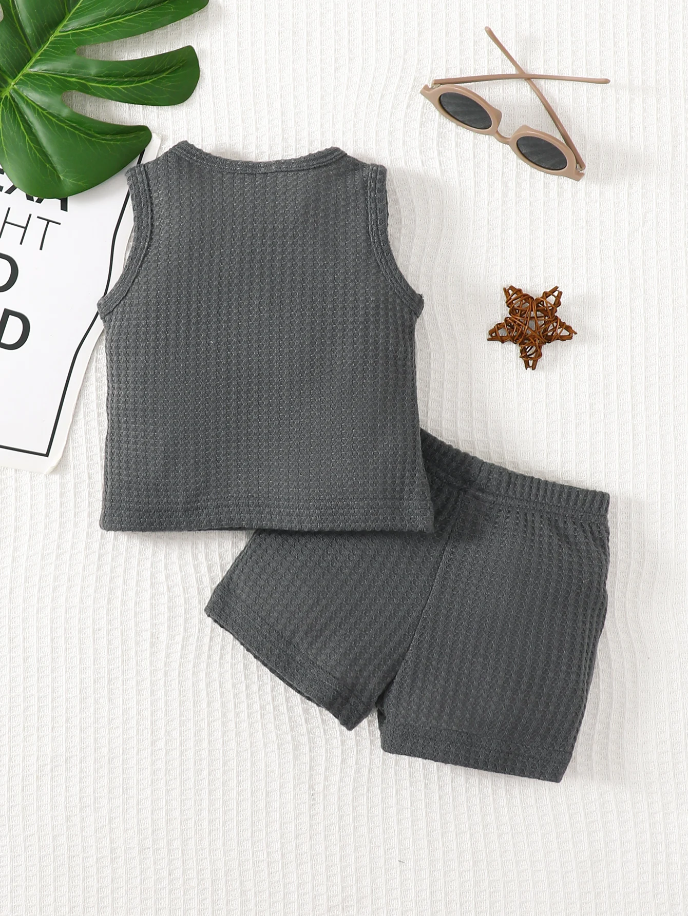 2PC Toddler Boy round Neck SleevelessGray Vest+Shorts Set Suitable for Smart and Handsome Boys Aged 0-3 Years Summer Casual Set