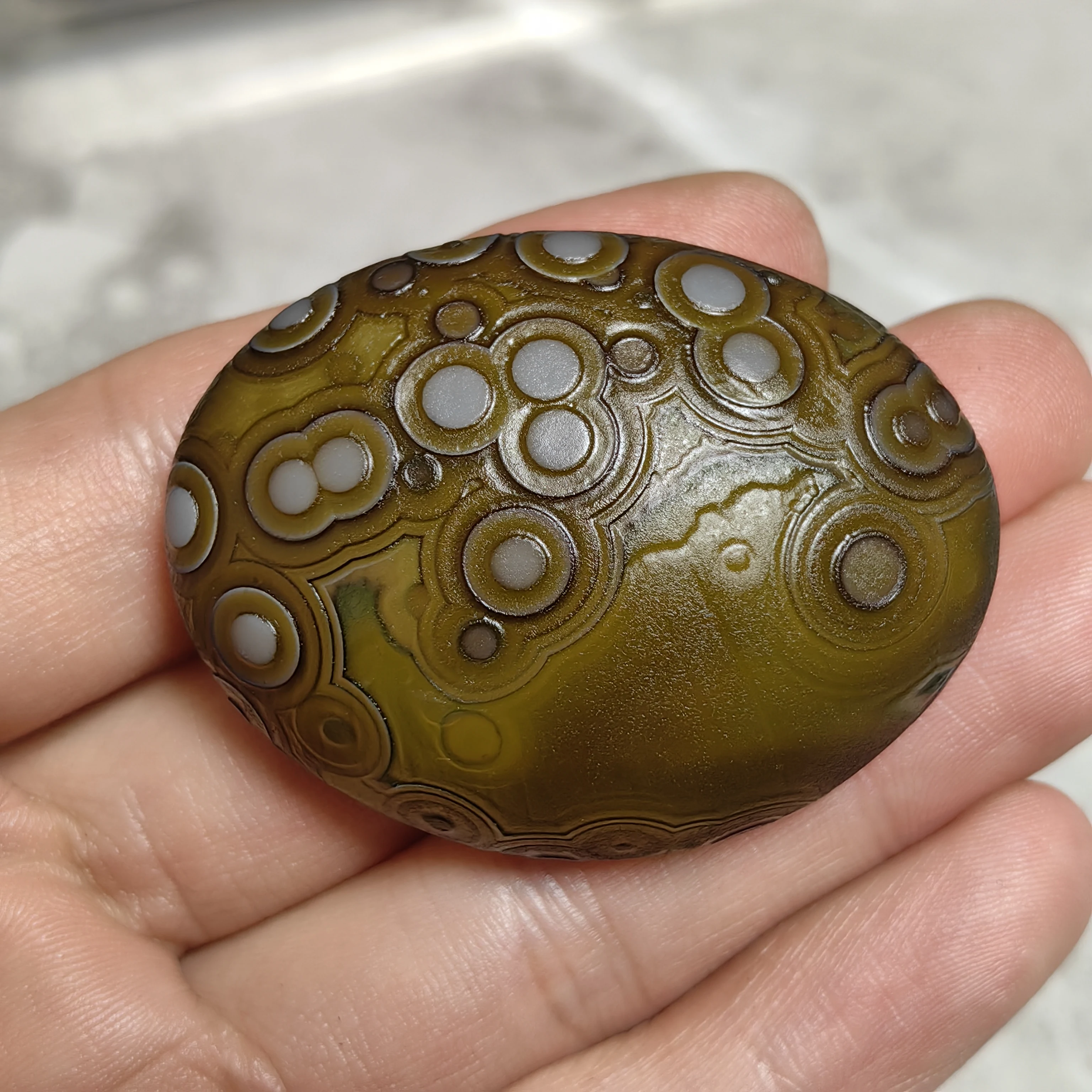 

Pure Natural Divine Eyes Agate Palm Stones Gobi Eye Rock Mineral Specimen Good Luck, Attract Wealth, DIY Jewelry Decoration