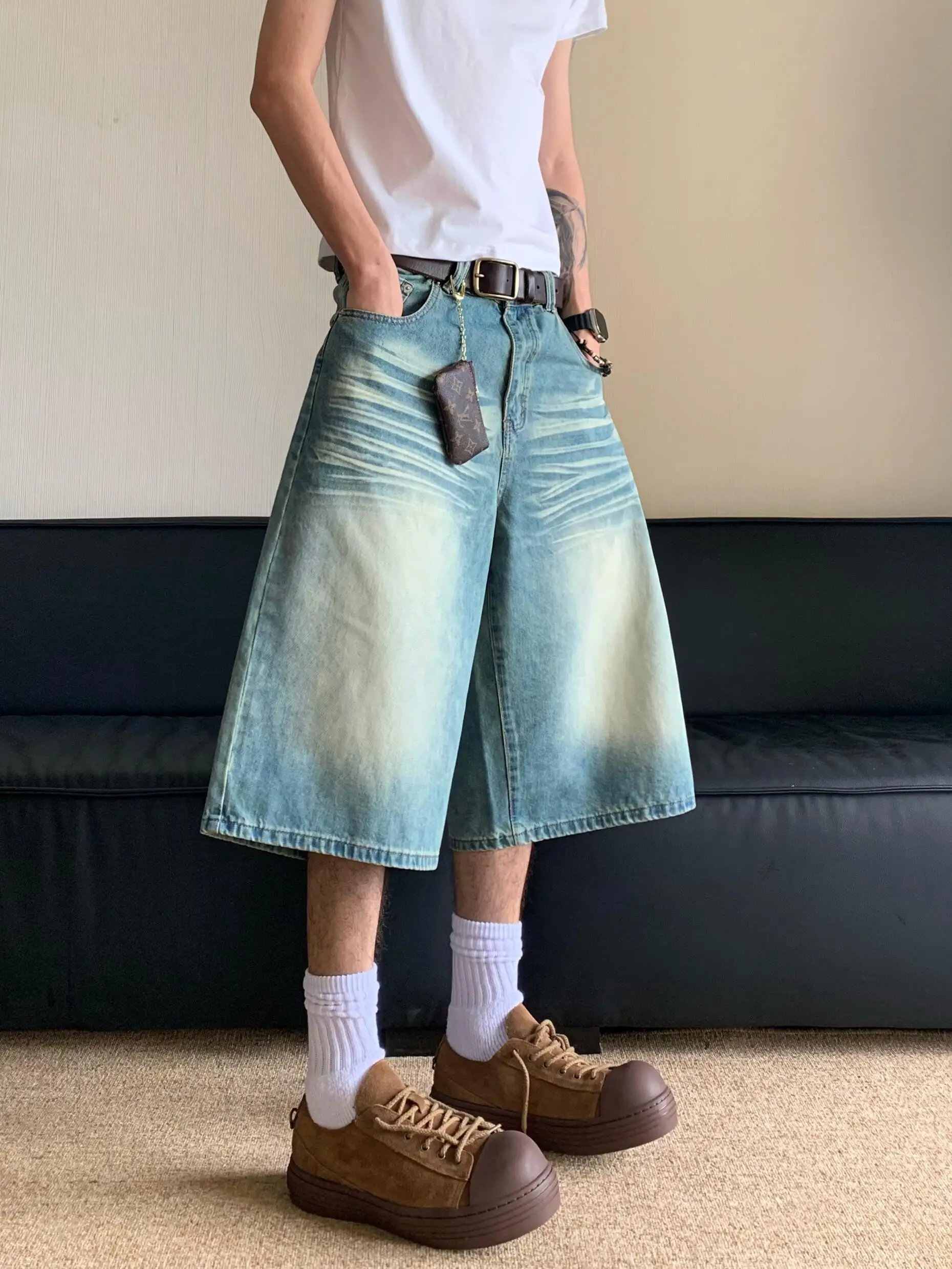 

Waed Vintage American Streetwear Loose Fit Straight Leg Blue Jeans orts Youth Casual Summer Jeanswear for Men And Women