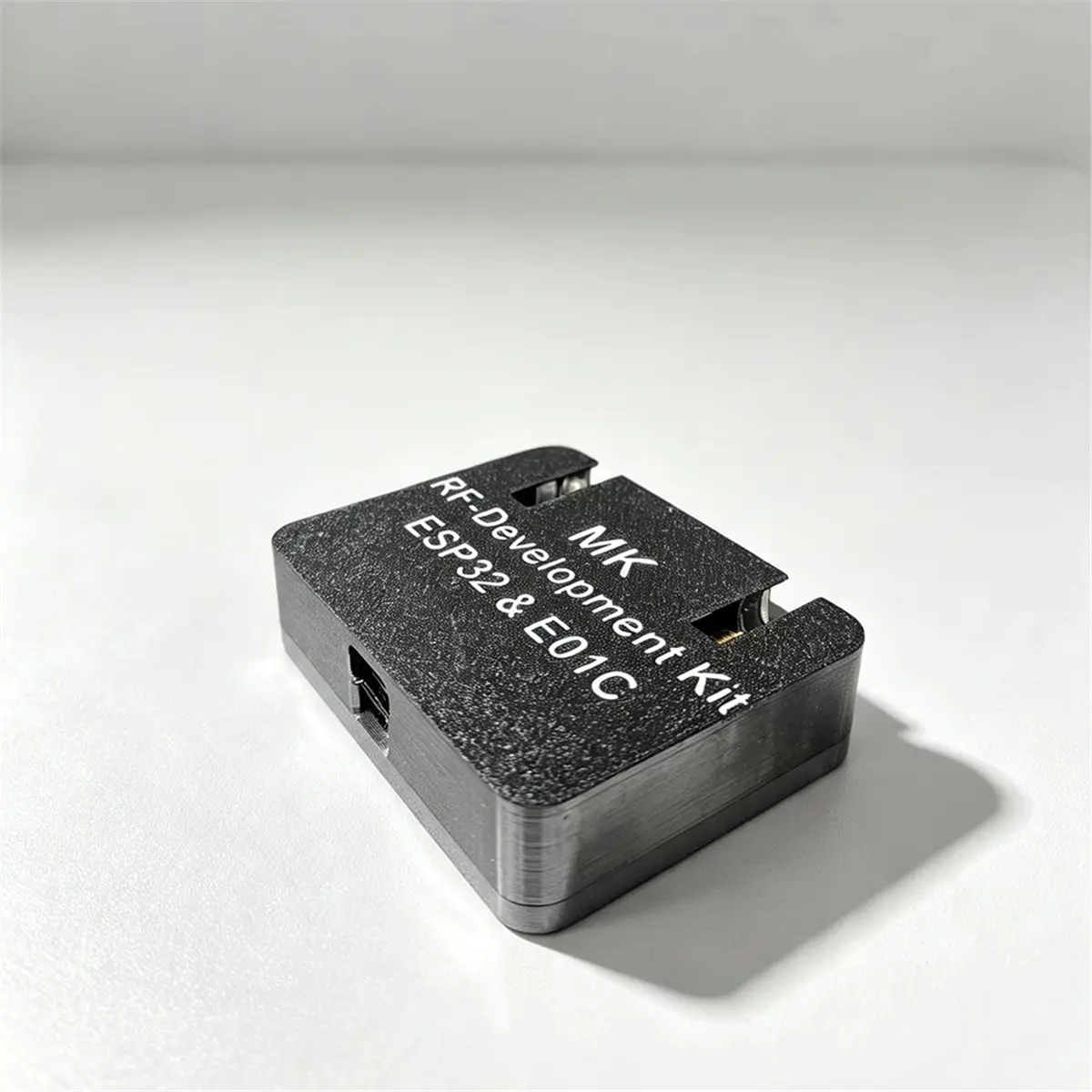 New Development DevKitC + NRF24L01 PA 2.4GHz Module Supports Bluetooth and Equipped with High-Gain Antennas