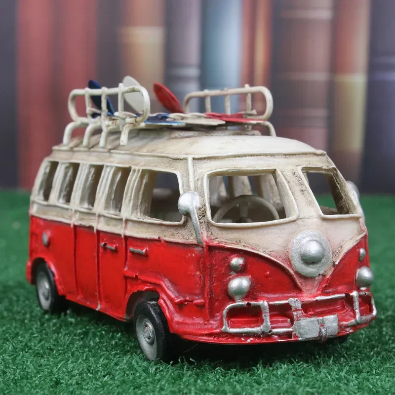 Zakka New Retro British Wind Bus Resin Handmade Car Model Skateboard Surfing Bus Ornaments