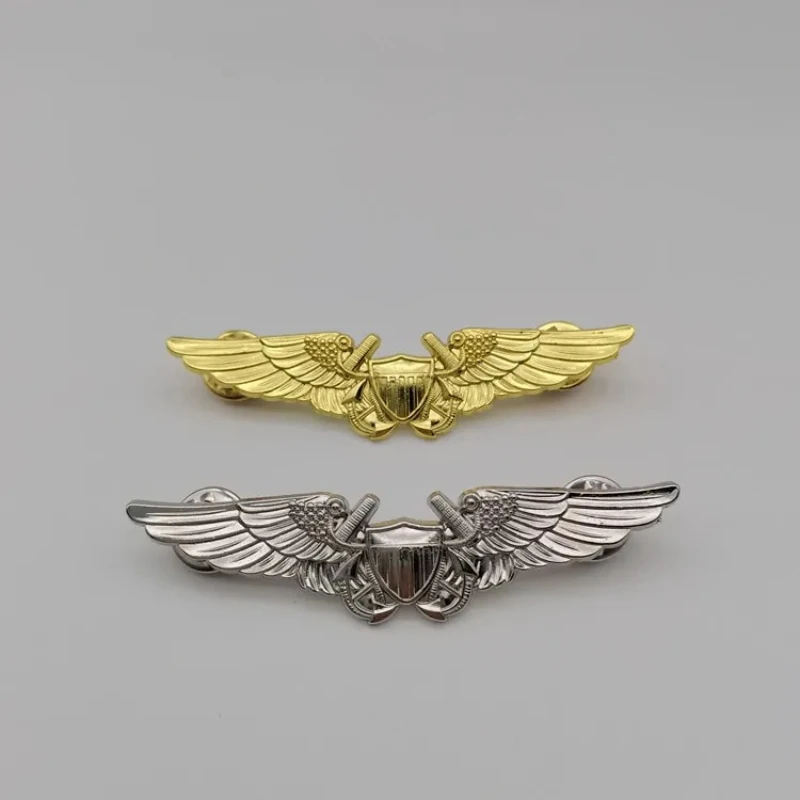 U.S. Army Wings Pin Command Pilot Goledn Badge Clothing Decoration Pin