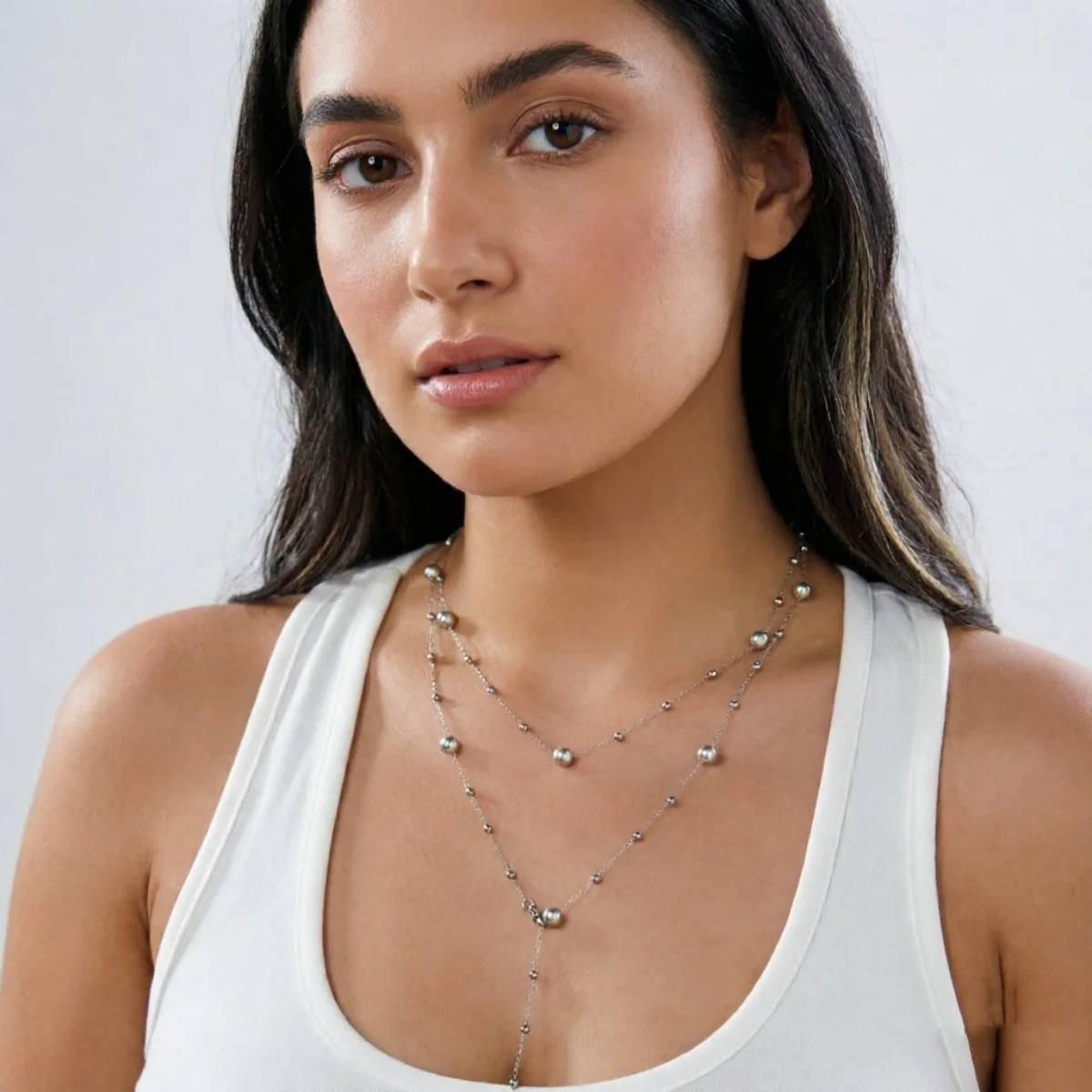 Zierliche silberfarbene Perlen-Stern-Schmuckkette mit simulierten Perlen in Y-Form für Damen und Herren, doppellagiger Y-förmiger Choker, ästhetisches Geschenk-Schmuckstück. – Detail 17