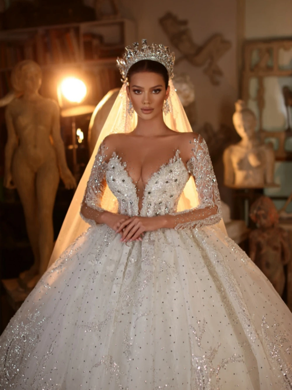Sexy Deep V-neck Wedding Dress Sparkly Sequins Crystal Bridal Gown Luxury Ball Gown Long Bride Robe Vestidos De Novia