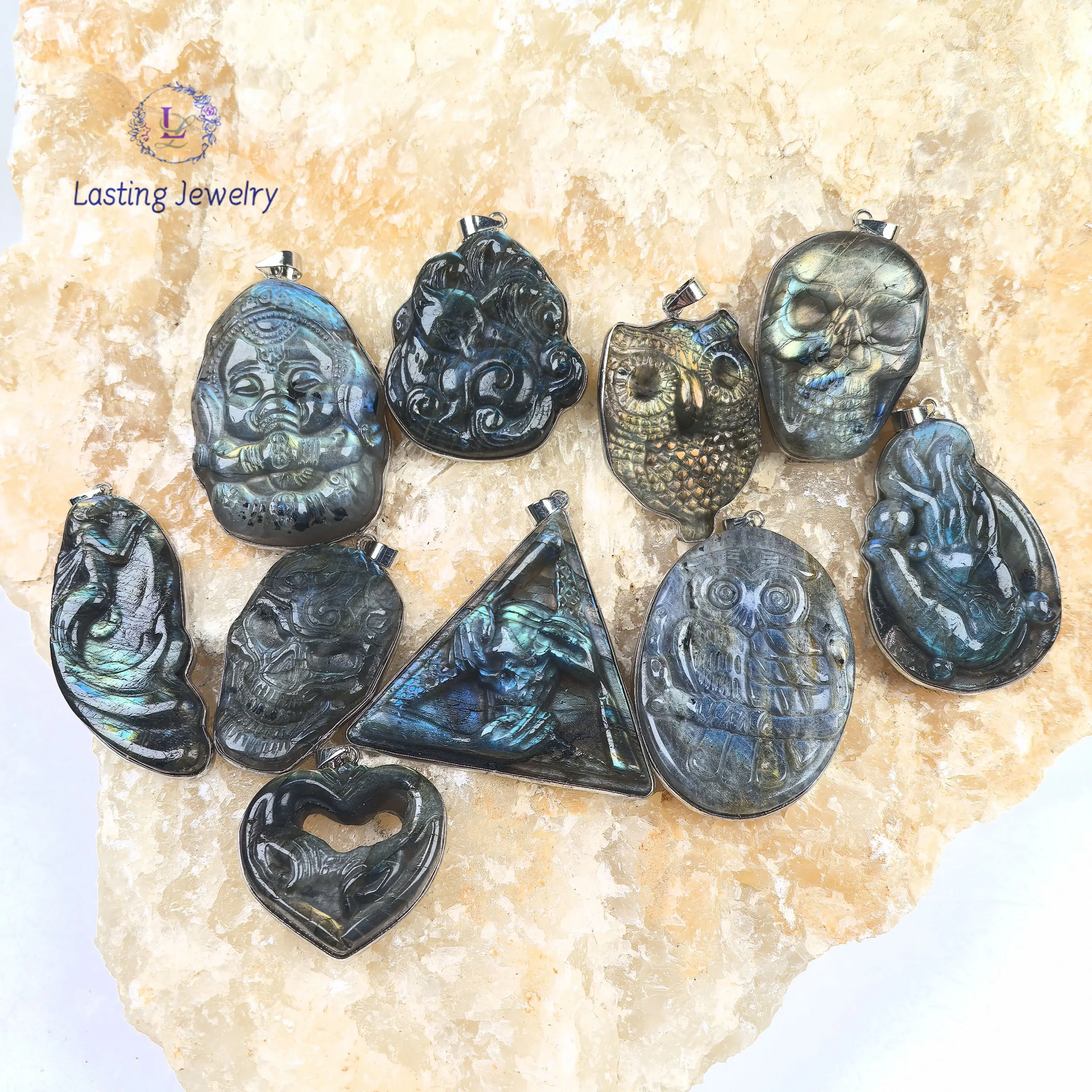 

Carved Labradorite Pendants Flash Stone Skull Owl Fox Mermaid Geneisha Heart Charms Necklaces Jewelry Crafts Gift For Her
