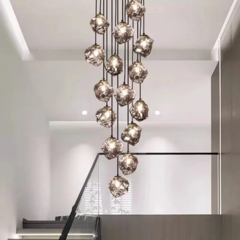 Lampadario a LED in vetro fulvo di design moderno, lampadario a soffitto regolabile in altezza per l'illuminazione del soggiorno della villa dell'hotel