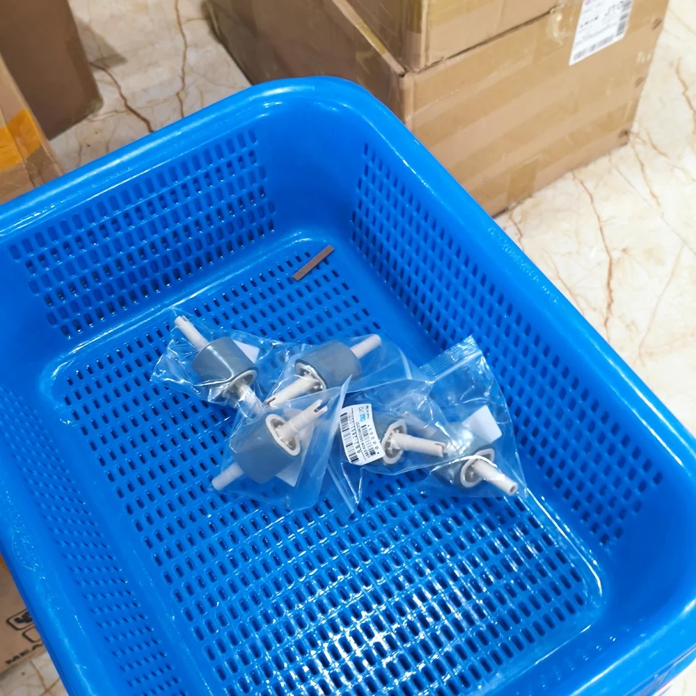 

50X Pickup Roller for HP 1160 1320 2100 2200 2300 2400 2410 2420 2430 3390 3392 M2727 P2014 P2015 1500 2500 2550 2820 2830 2840