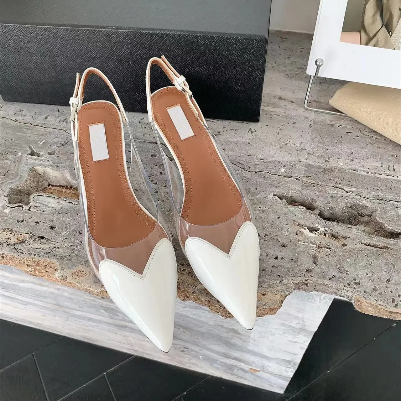 Designer Brand Shoes Love High Heels Sandals 2024 Spring/Summer New Style Sexy Half Dragged Thin Heels Pointed Headpiece Slipper