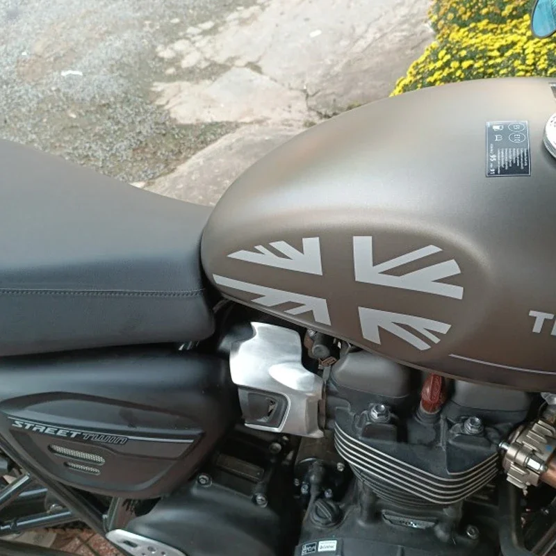 Motorcycle Fuel Tank Side Sticker Reflective Label Accessories Decals Decoration Logo For Triumph Bobber T100 T120 Speedmaster