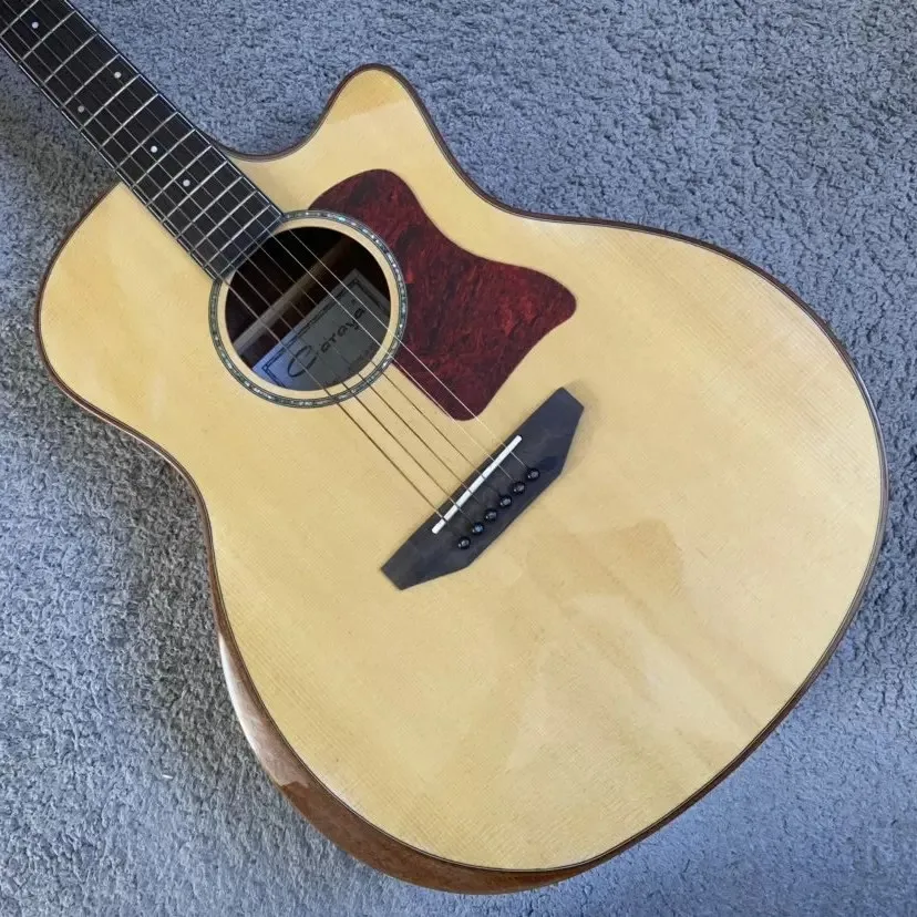 L821 Caraya Solid Top Acoustic Guitar, 41 inch wood guitar body with armrest, stock clearance special offer.