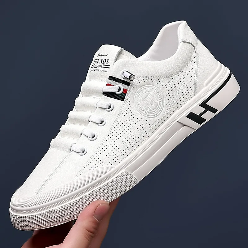 2024New Skateboard Shoes Men's Embossed Breathable Sneaker Trendy Fashion Casual Shoes