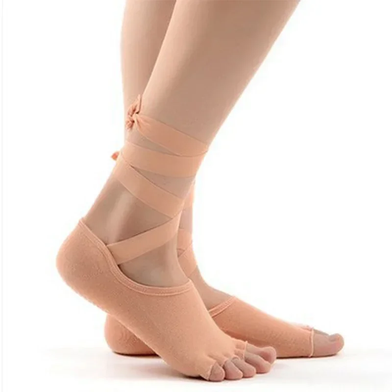 

Heel Protector Professional Ballet Dance Five Toes Socks Skidproof Belly Dance Foot thong Toe Pad Dance Yoga Stockings 1Pair