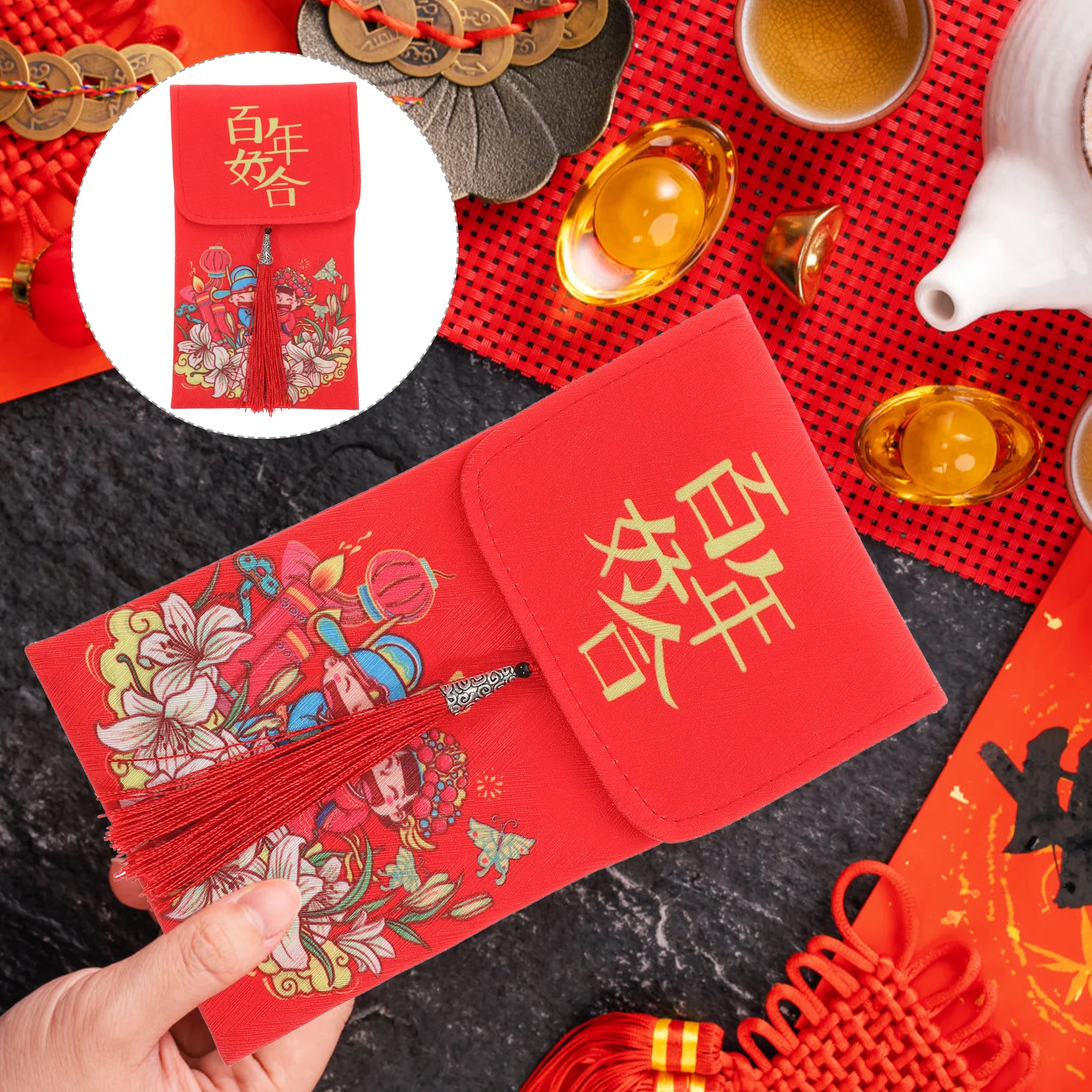 

Hand Painted Illustration Red Envelope Exquisite Detail Fabric Hong Bao for Wedding Ritual Party Decoration Red Envelopes