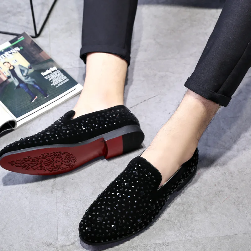 

Luxury Brand Men Loafers Shoes Fashion Black Diamond Casual Flat Shoes Breathable Men Leather Shoes Soft Moccasins