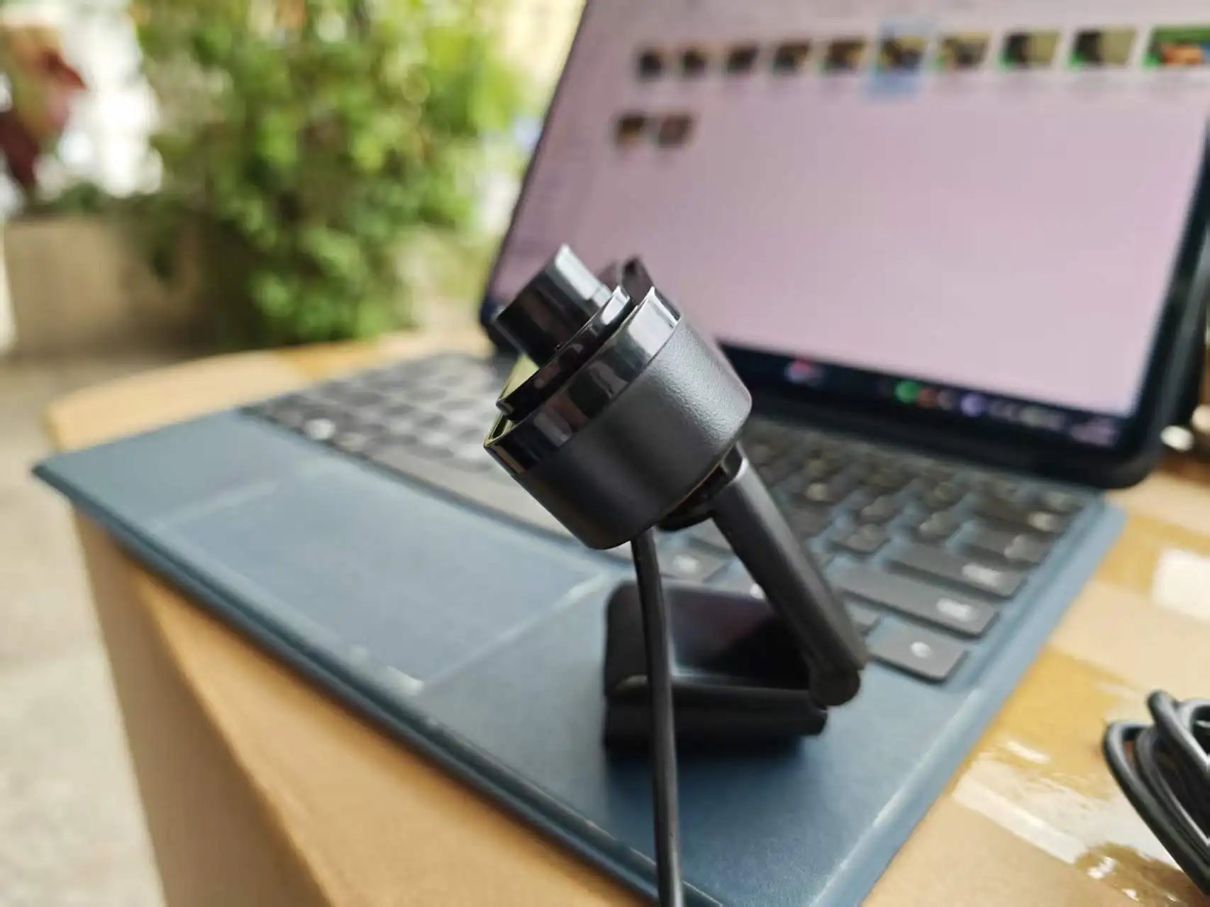 Webcam mit Mikrofon, USB-Computerkamera für Videoanrufe, Zoom, Teams, Streaming, Plug-and-Play für PC, Mac – Detail 15