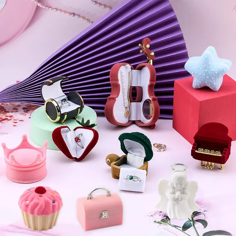 One Piece Velvet Jewelry Box Gift Box Container Wedding Ring Box Ring Case Earrings Holder for Jewelry Display & Packaging