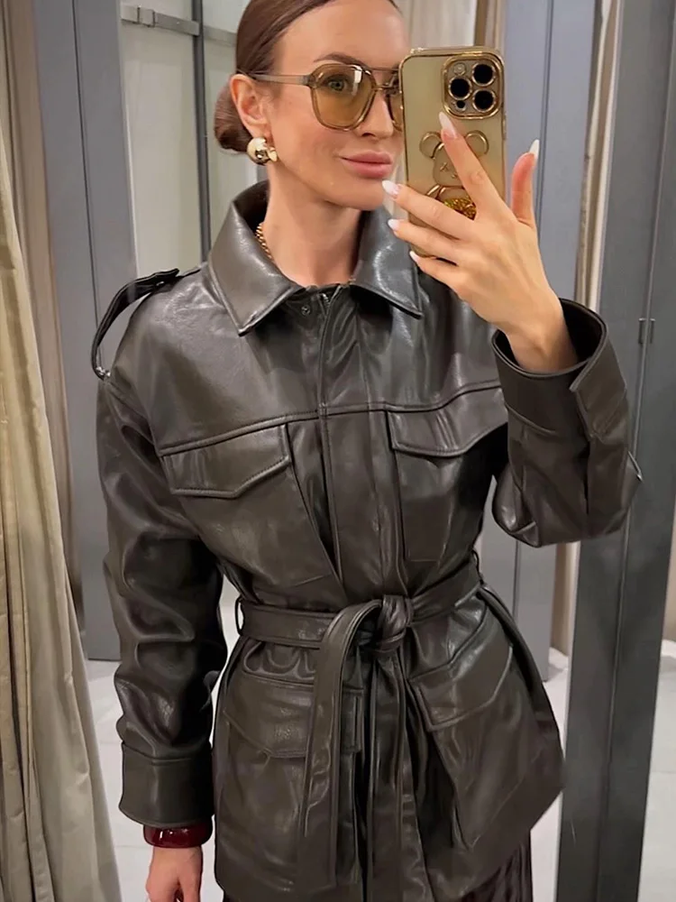 

HH Female Fashion Long Sleeves Jacket Black Turn-Down Collar Lace-Up Decoration Zipper Women Autumn High Street Coat Trendy