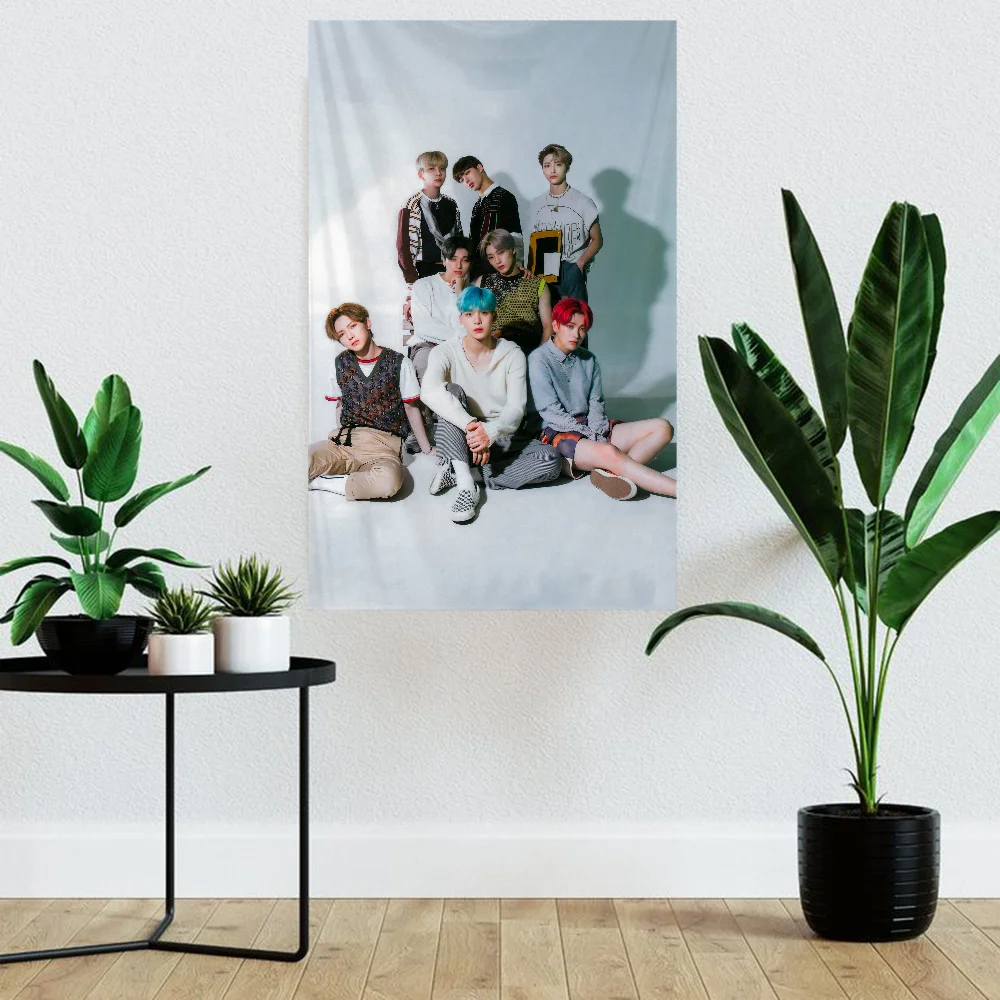 K-KPOP A-ATEEZ-ES Group Tapestry Tapestry Wall Hanging Tapestry Home Decor Fabric Banner Wall Cloth For Teen Girl Bedroom Dorm