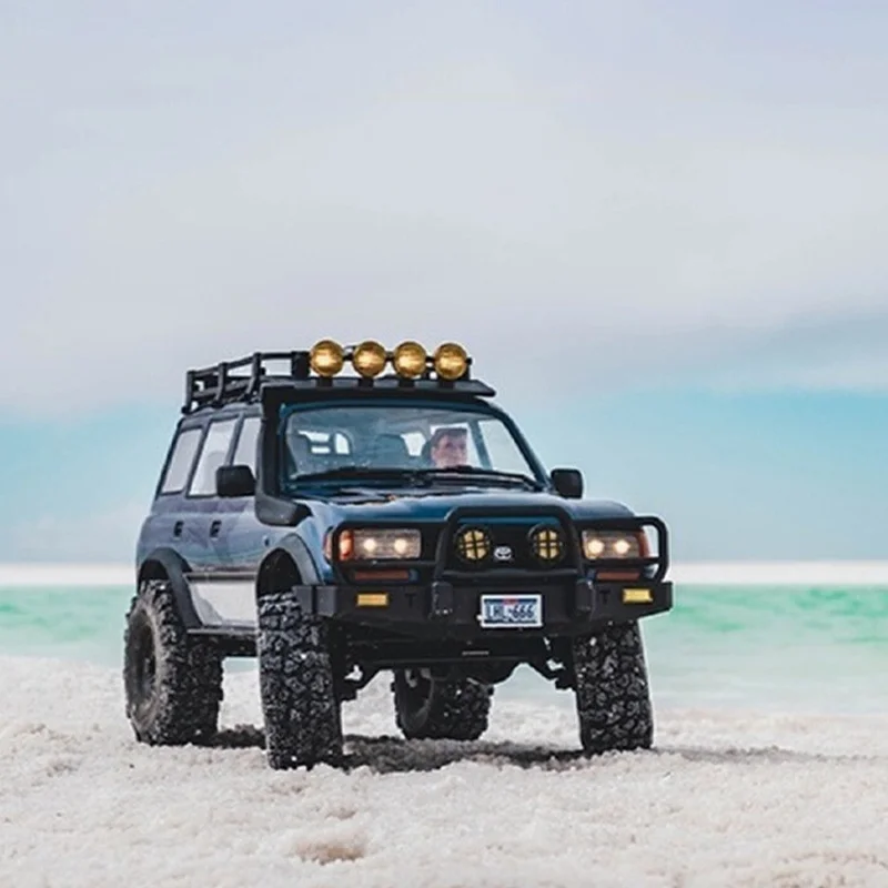 

New Fms LC80 pro V2 FCX10 1:10 4wd RC Car Simulation Land Cruiser Remote Control Simulation Off-Road Climbing Vehicle Model Gift