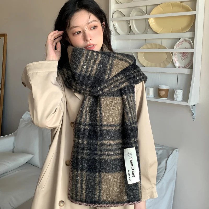 

Korean Style Atmosphere Lock Plaid Warm Scarf2025New Men's and Women's Autumn and Winter High-End Versatile Thickened Scarf