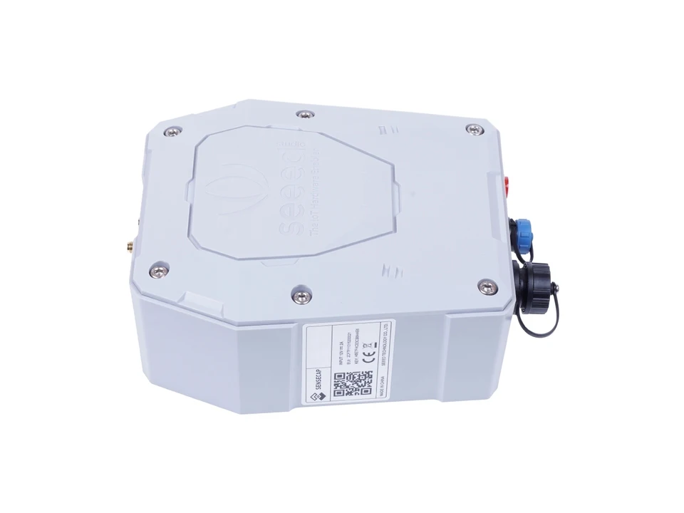 Seeed Studio SenseCAP Outdoor Gateway LoRaWAN US915MHz IP66 Long Range Smart Agriculture Farming City Development Boards KitAR