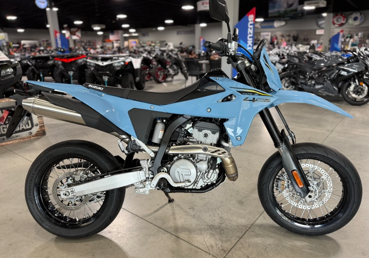 * DR-Z4SM Motorcycle Engine 398cc 4-stroke single-cylinder DOHC liquid-cooled with EFI High-Powered Performance Warranty