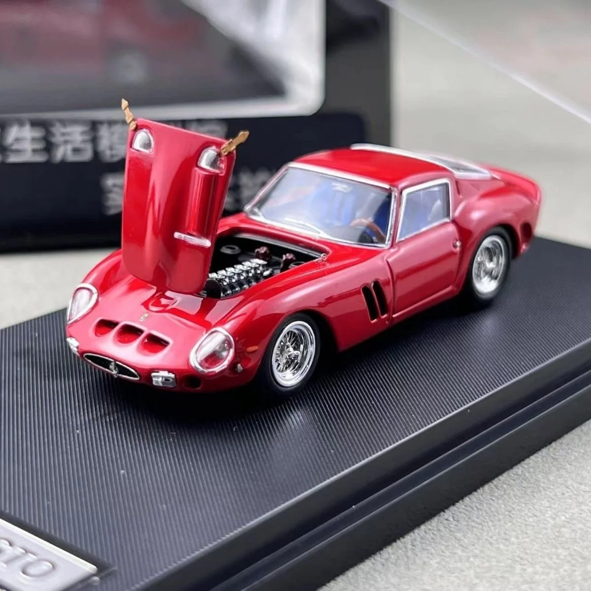 

CL1:64 250 GTO sports car classic vintage car alloy convertible car model