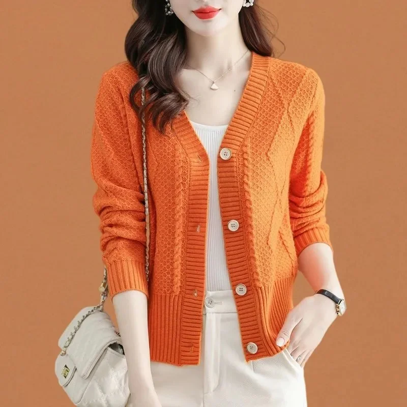 

Spring female Versatile Cardigan Knit Jacket New Ladies Xiaoxiangfeng V-neck Sweater Coat Women Fashion Short Knitwear Outerwear