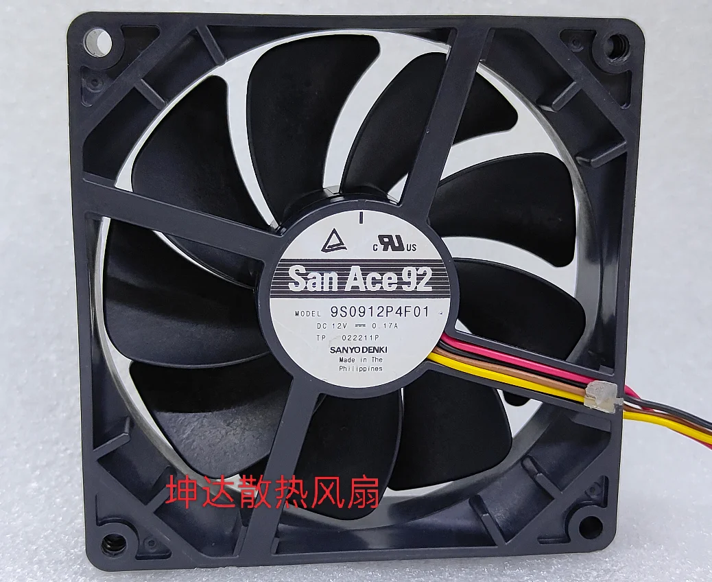 

SANYO DENKI 9S0912P4F01 DC 12 В 0,17 А 90x90x25 мм 4-проводной вентилятор охлаждения корпуса