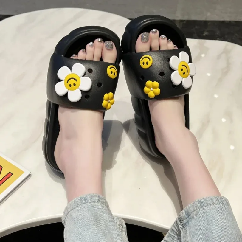 Home House Slippers Cloud Women Flower Summer Non Slip Slides Indoor Outdoor Shoes Flat platform Funny Female Sandals EVA Thick