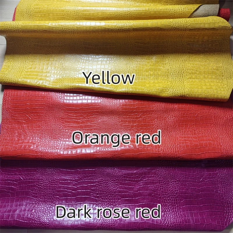 Cuero Vacuno con Patrón de Cocodrilo en Amarillo de 1.3mm y Fucsia Intenso. Cuero genuino de primera calidad. Para Bolsos Hechos a Mano DIY. Corte a Medida de Cuero Completo