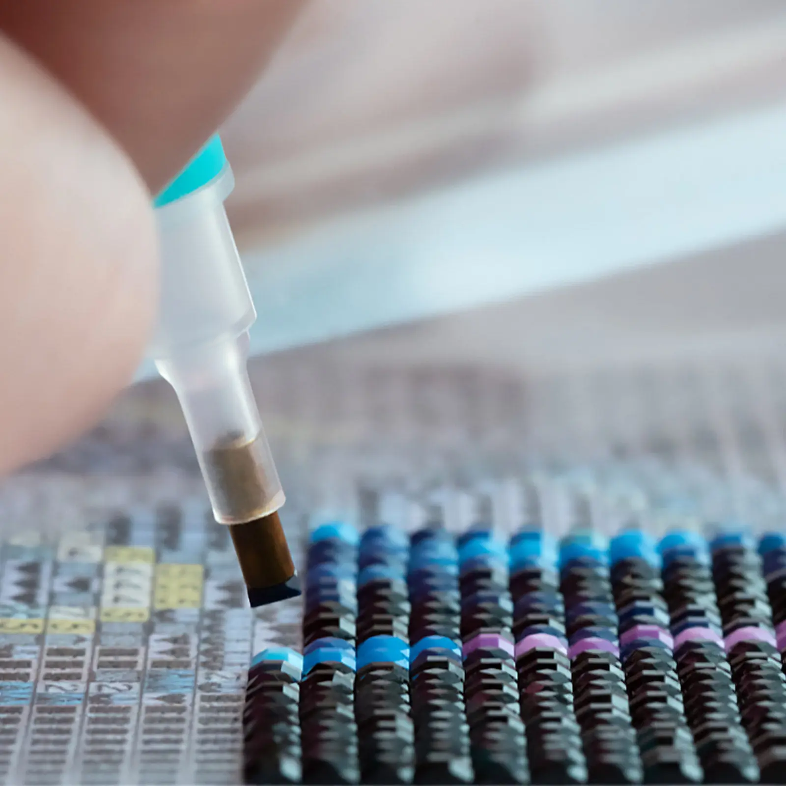 

Алмазные бусины для DIY-росписи, рассыпные стразы, блестящие разноцветные бусины для рукоделия и декора