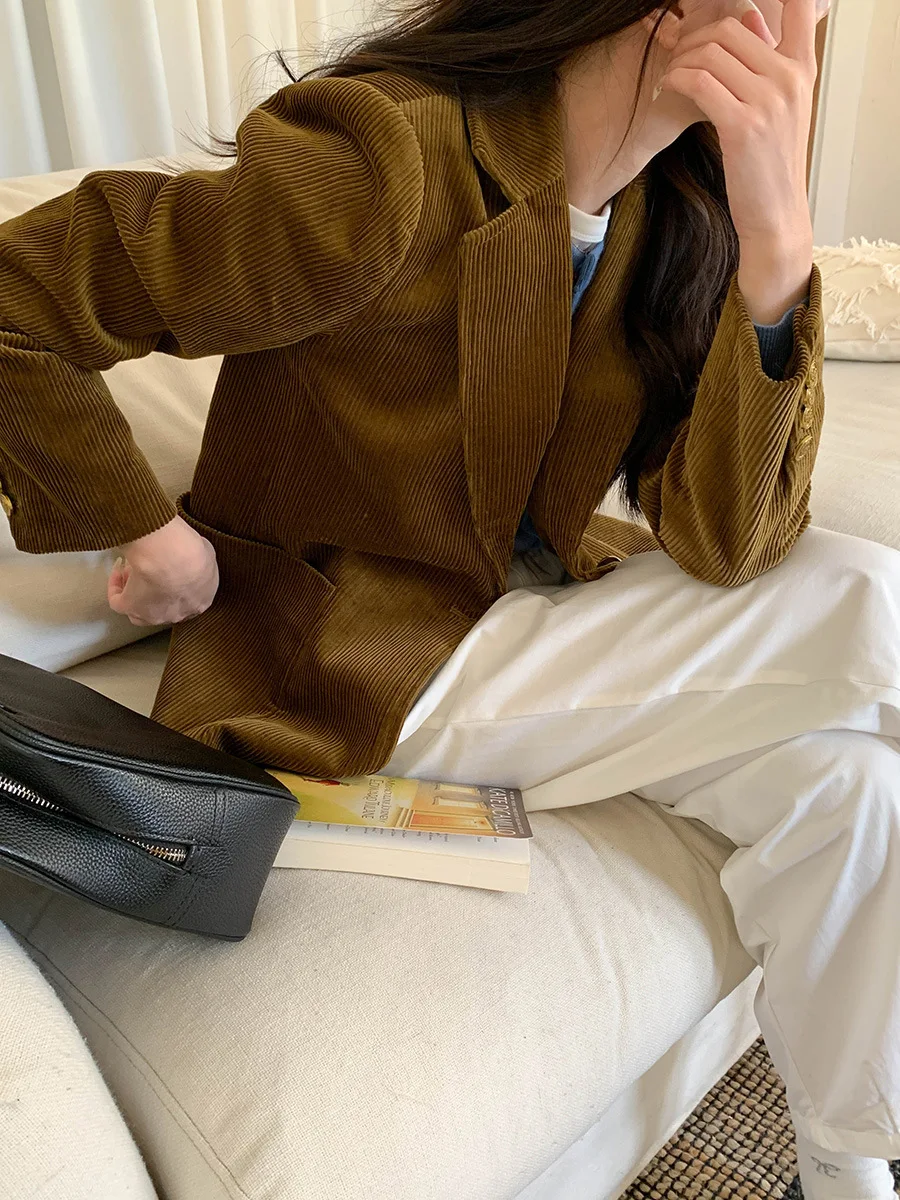 سترة سروال قصير فضفاضة غير رسمية