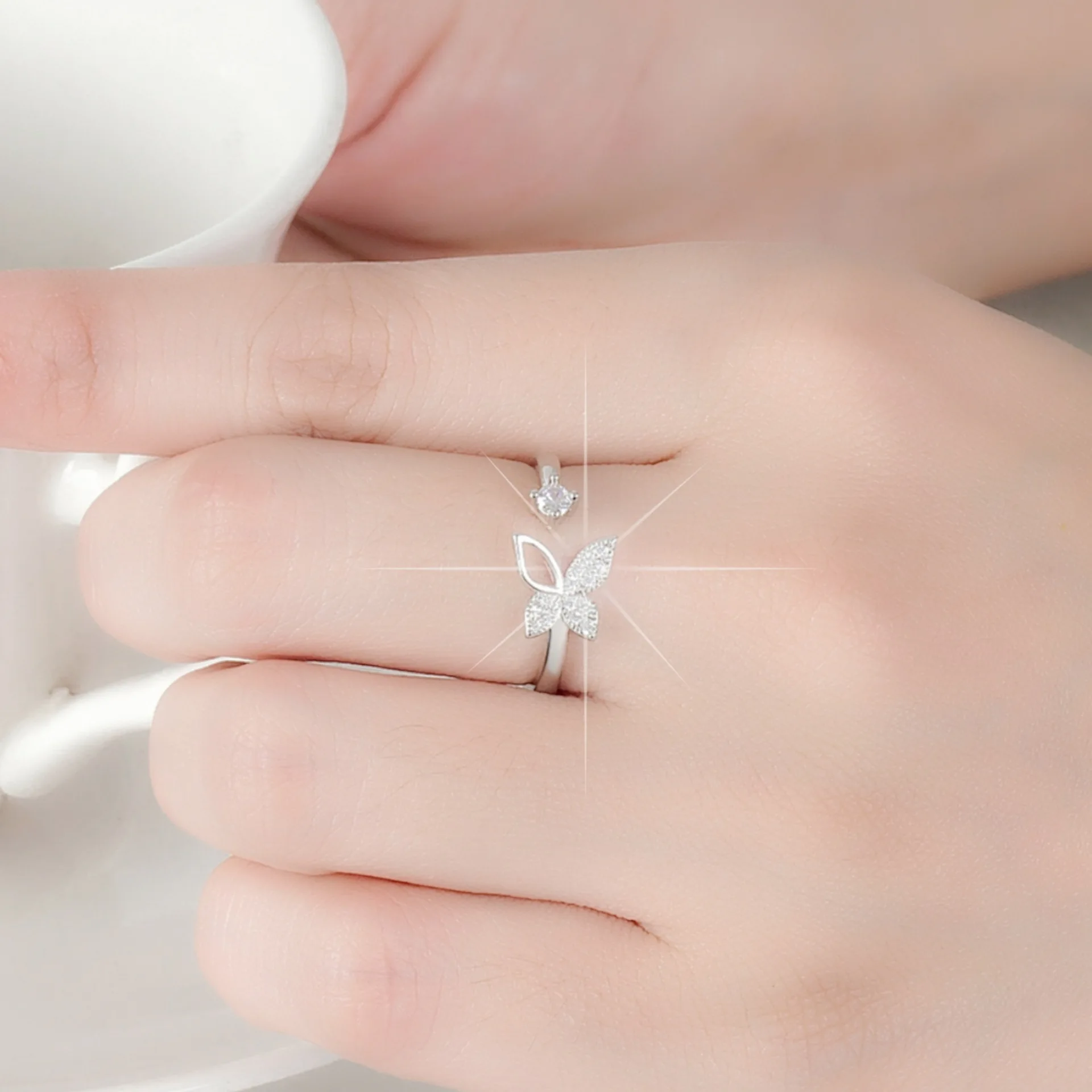Popular 925 Sterling Silver Jewelry Temperament Simple Cute Butterfly Micro-inlay Crystal Opening Beautiful Ring  R226 view 4