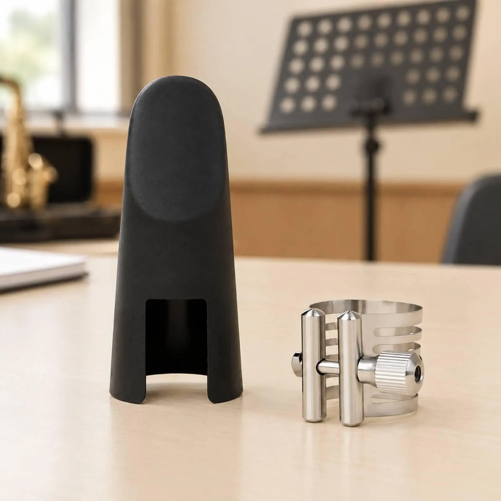 Complete Saxophone Mouthpiece Cap with Metal Ligature for Alto Sax Secure Fit Rust Resistant ABS Storage Box Accessory