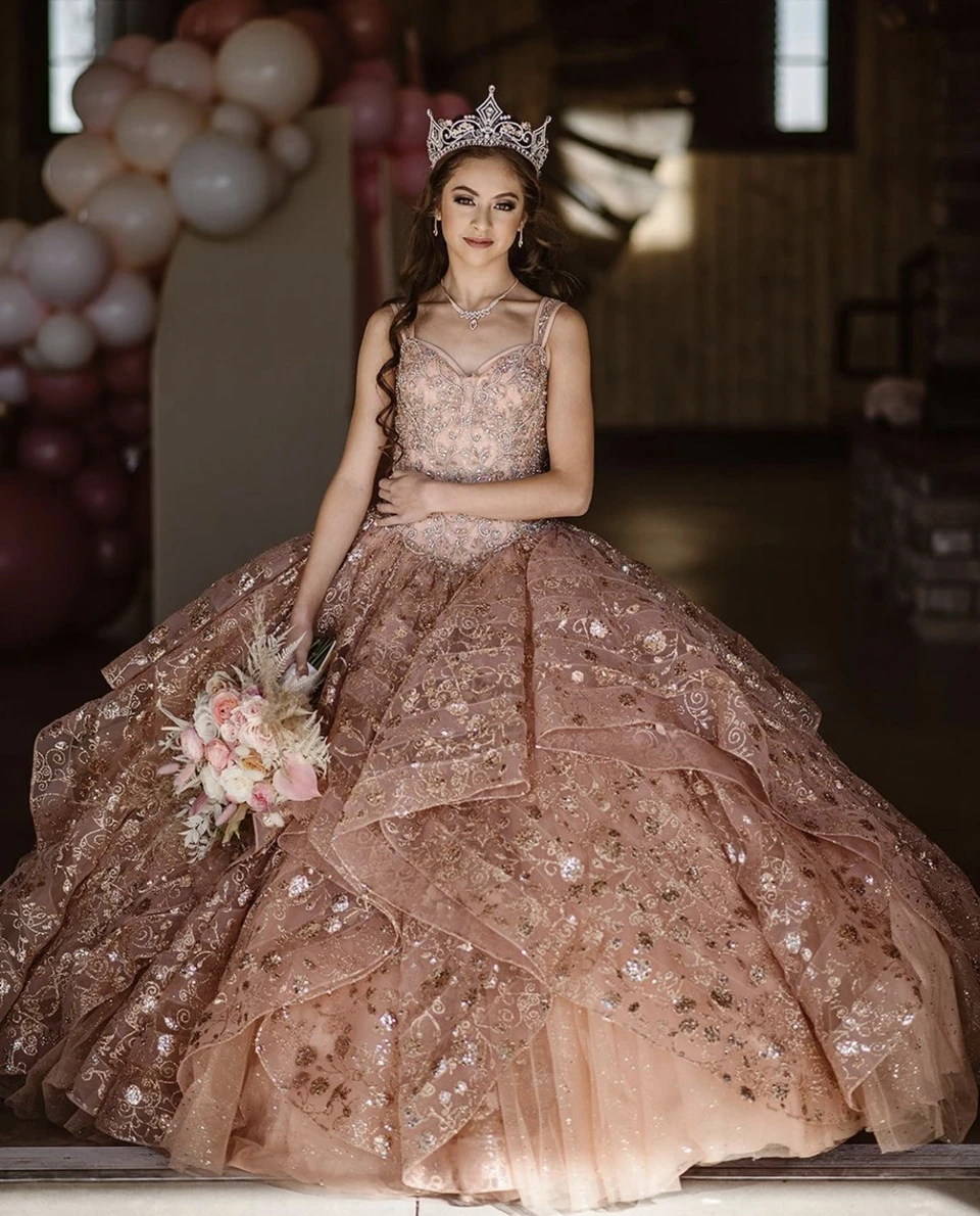 2025, rosafarbene Quinceanera-Kleider mit Pailletten, Perlen verziert, elegantes Ballkleid, schulterfrei, Tüll, süße Prinzessin, Vestidos de 15 Mädchen